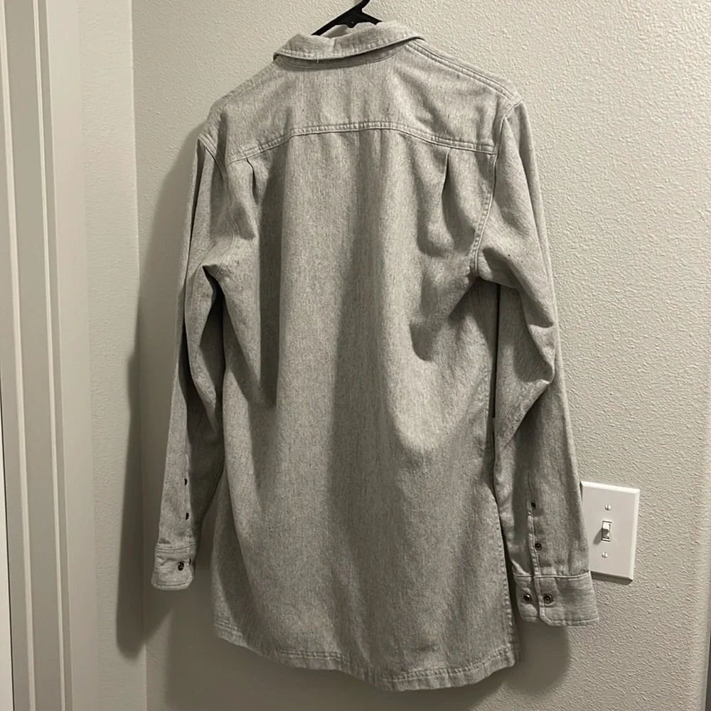 FairPlay size medium zip up flannel - Picture 5 of 5